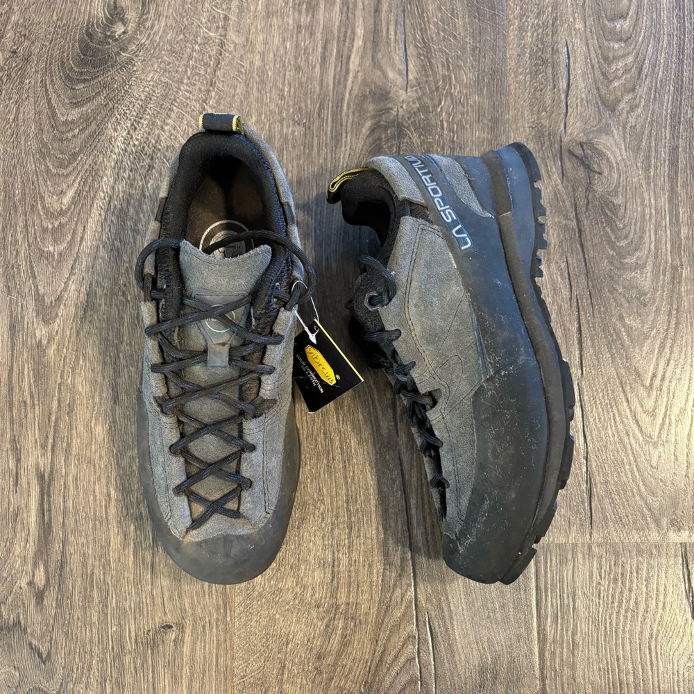 La Sportiva Boulder X Approach Trail Hiking Shoes From Grey Yellow Men 6.5 NWT